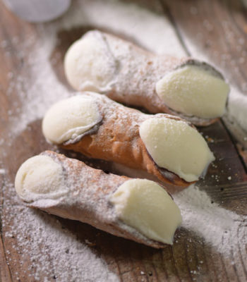 CANNOLICCHI alla Ricotta